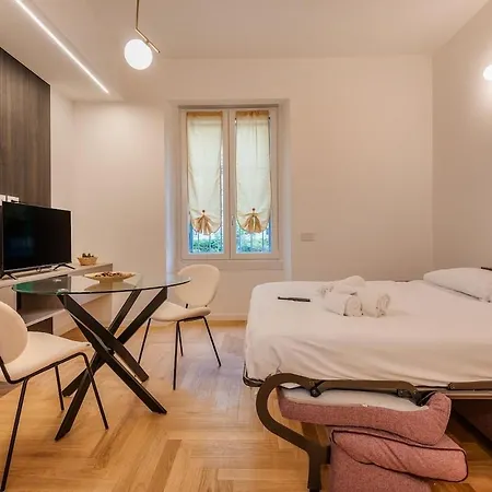 1 From Metro-new Luxury Studio-pta Venezia 7 Apartmán *